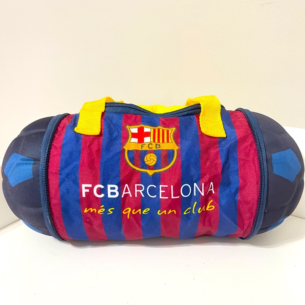 Official FC Barcelona Collapsible Insulated Soccer Ball Lunch Bag